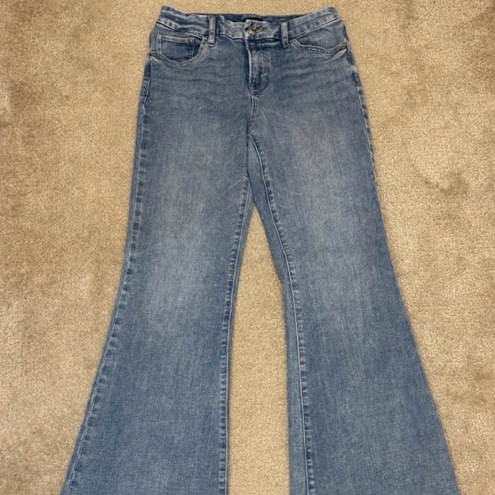 Express 70’s Flare Light WashJeans
